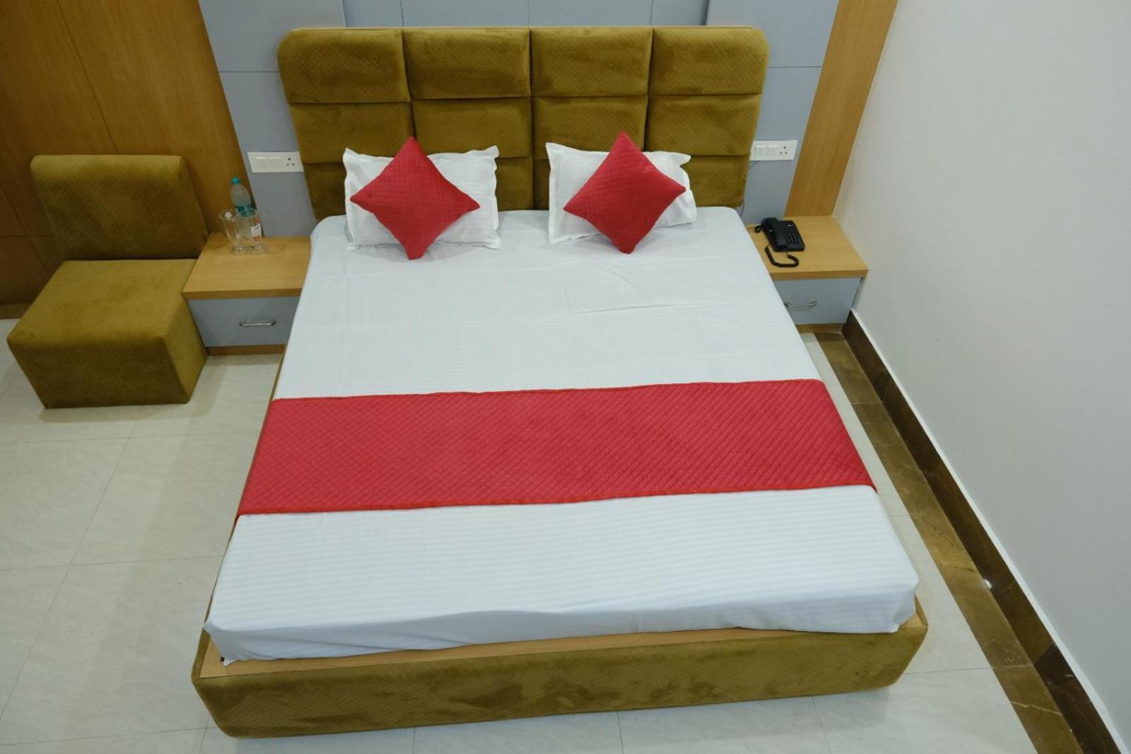 Hotel Golden Continental دوغار المظهر الخارجي الصورة