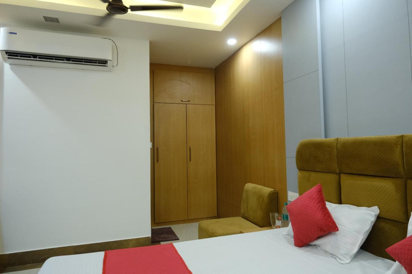 Hotel Golden Continental دوغار المظهر الخارجي الصورة