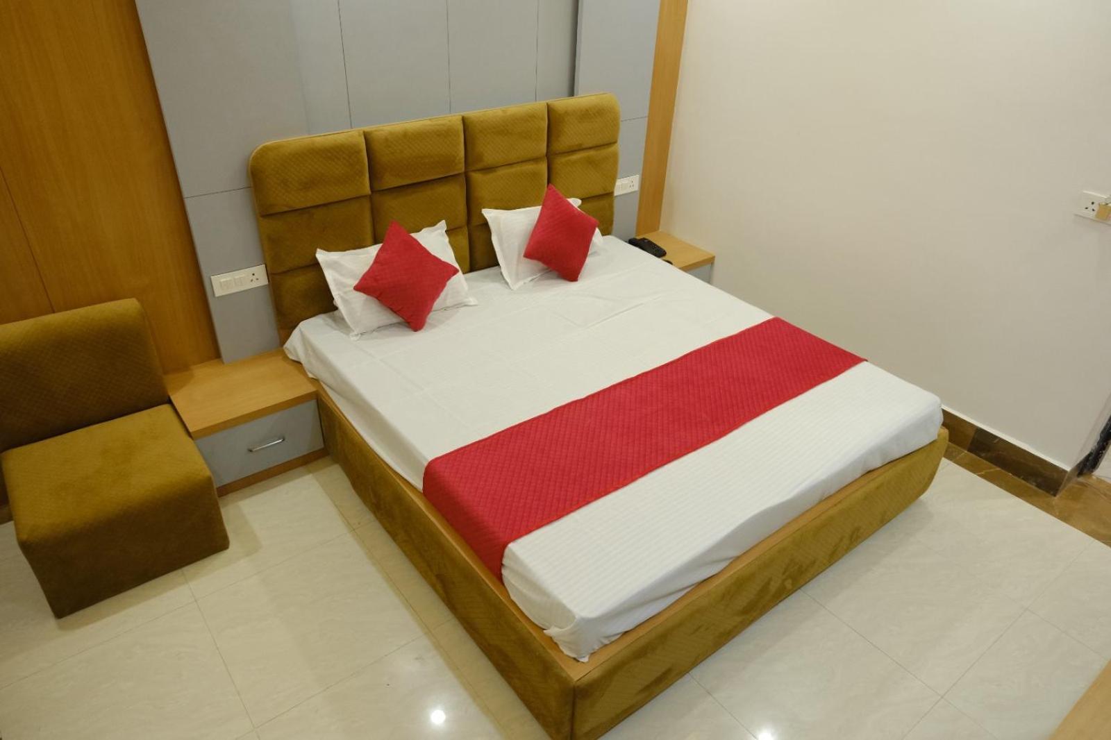 Hotel Golden Continental دوغار المظهر الخارجي الصورة