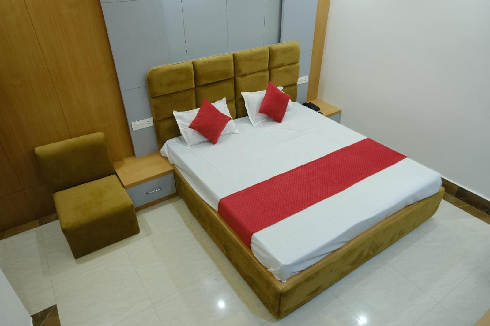 Hotel Golden Continental دوغار المظهر الخارجي الصورة